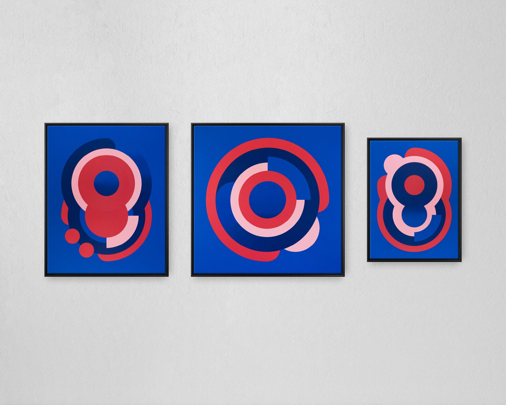 Divided circles with gradient, completed in 2019 with acrylic paints on a 100 x 100 cm canvas.