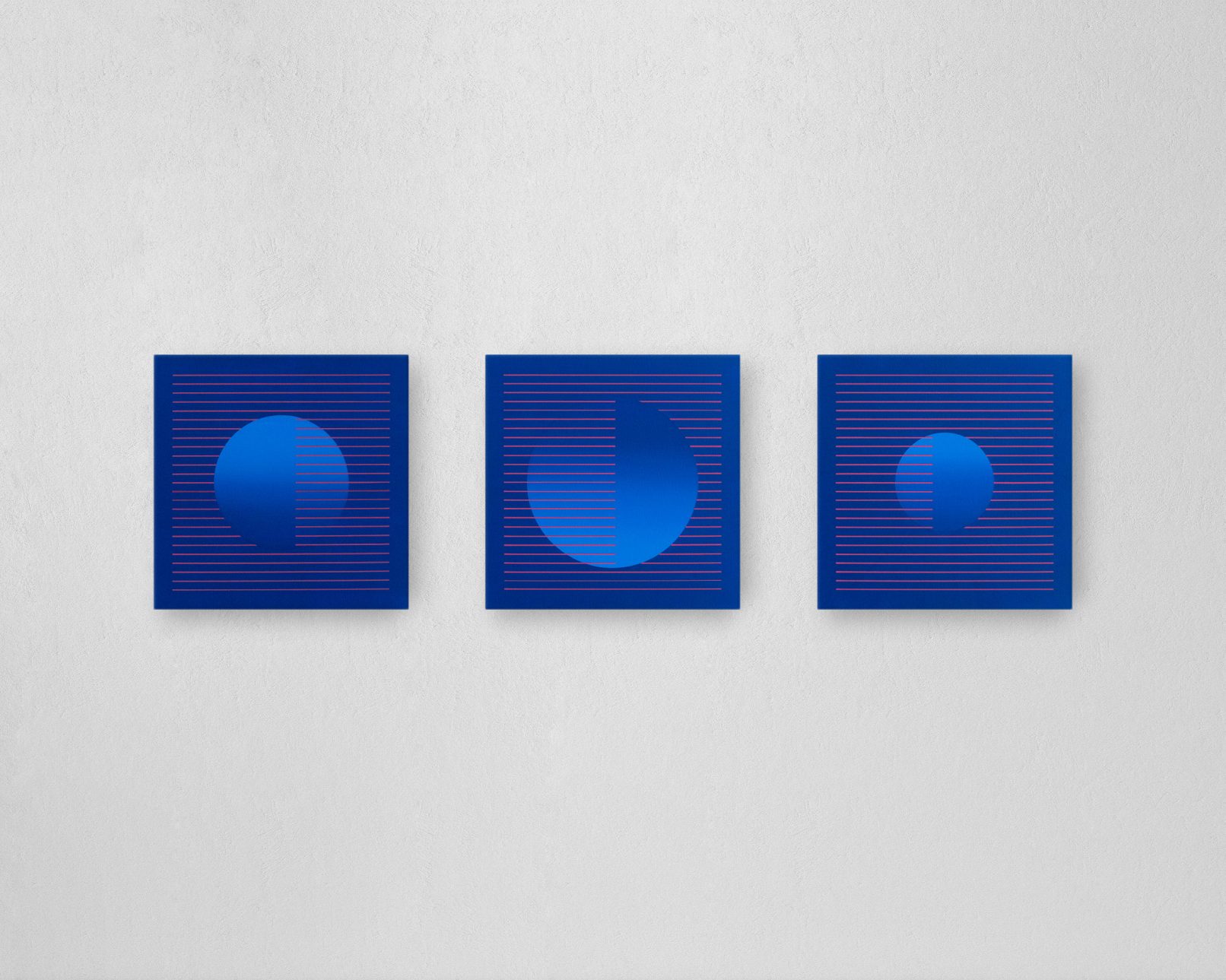 Circle with gradient and parallel lines, completed in 2019 with acrylic paints and markers on a 50 x 50 cm canvas.